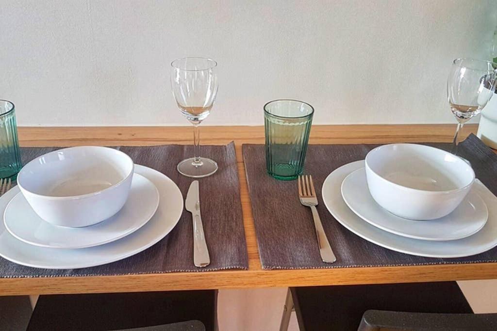 Modern Studio Apartment Near Town Centre Пул Экстерьер фото